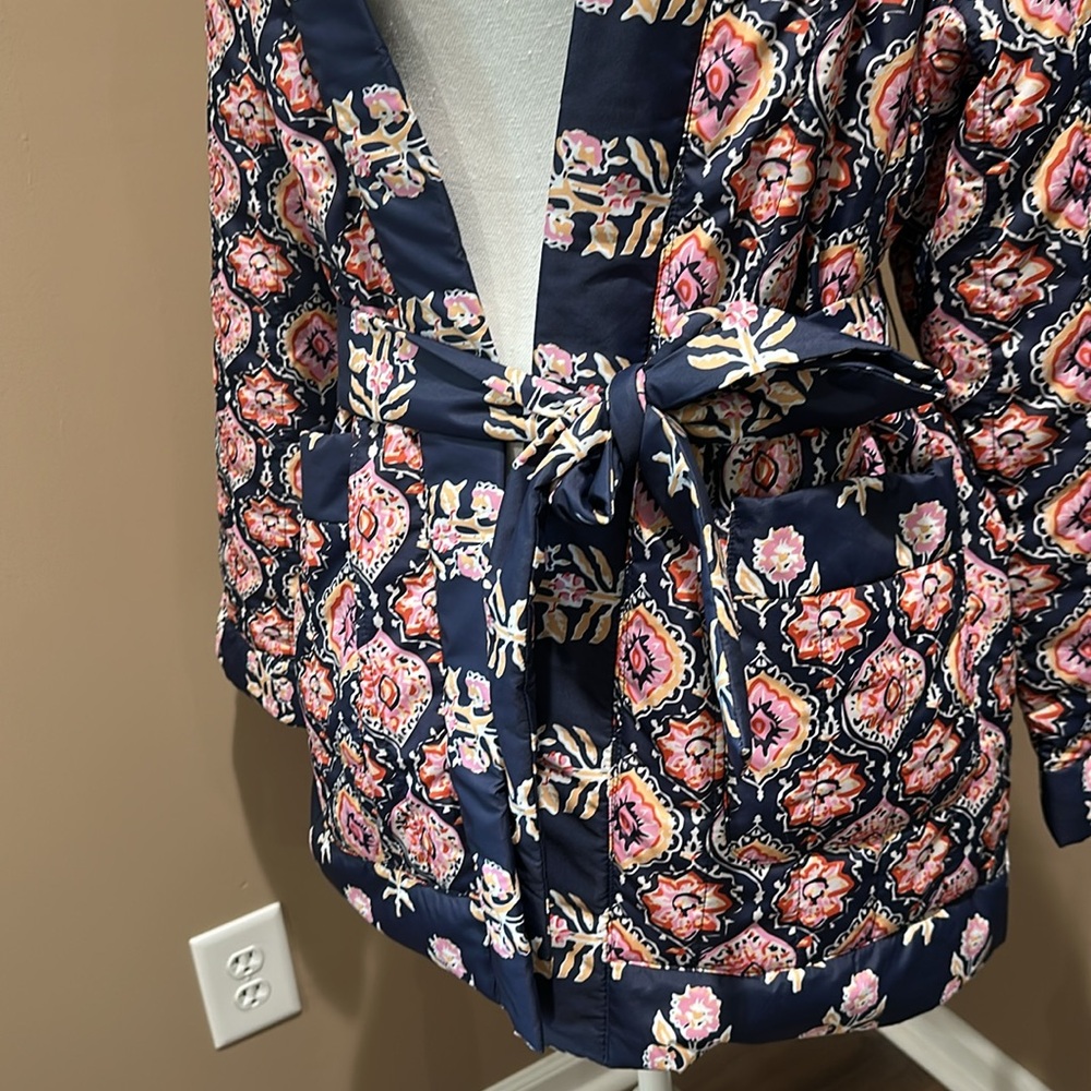 NWT VENUS Quilted Jacket with Belt - Picture 14 of 16